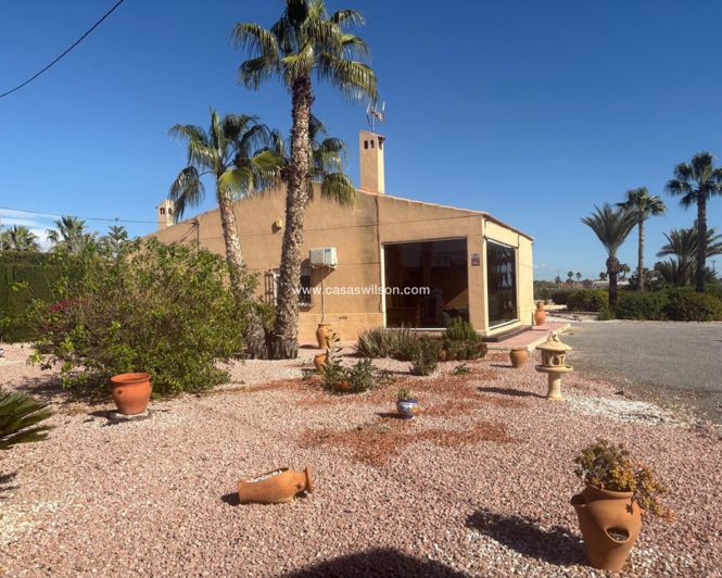 Image No.20-3 Bed Villa for sale