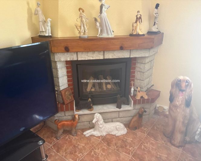 Image No.24-3 Bed Villa for sale