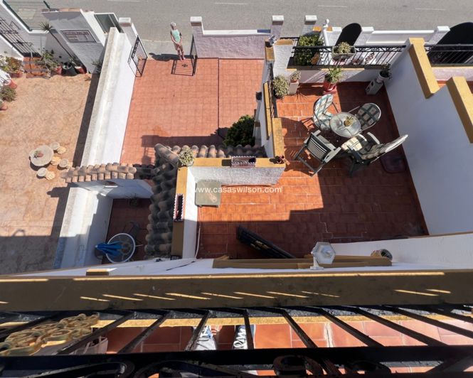 Image No.28-3 Bed House for sale