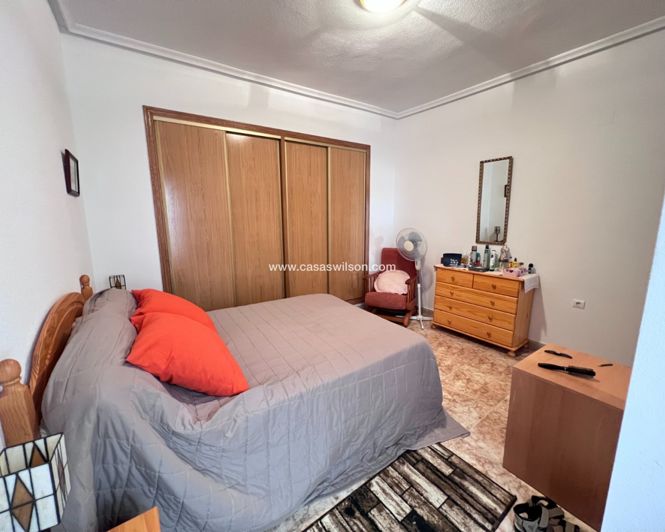 Image No.13-2 Bed Apartment for sale