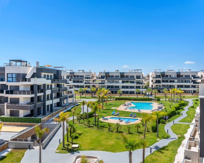 Image No.37-3 Bed Apartment for sale