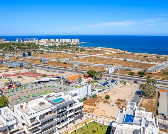 Image No.40-3 Bed Apartment for sale