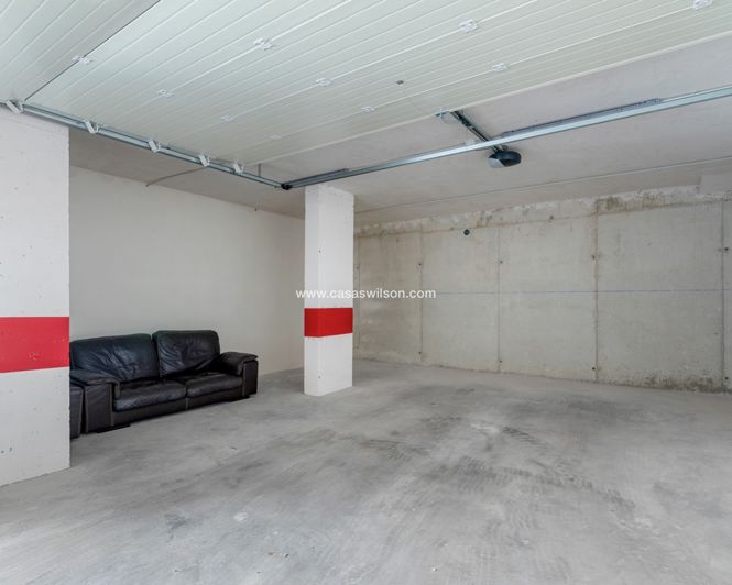 Image No.50-3 Bed Apartment for sale