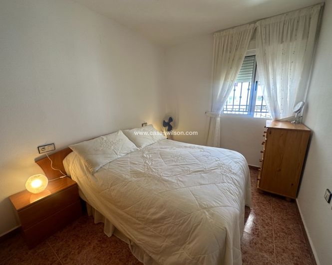 Image No.17-2 Bed Apartment for sale