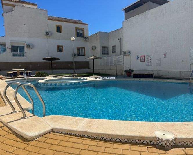 Image No.22-2 Bed Apartment for sale