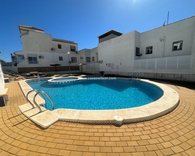 Image No.24-2 Bed Apartment for sale