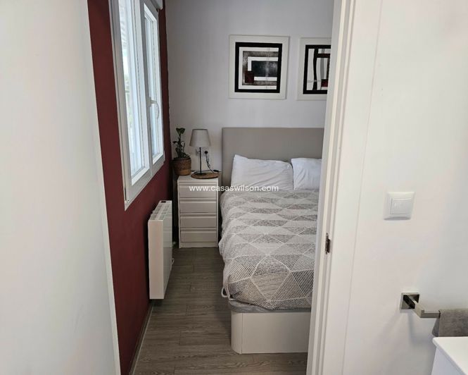 Image No.33-4 Bed Villa for sale