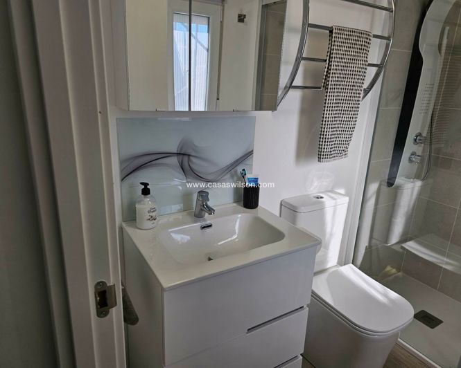 Image No.37-4 Bed Villa for sale