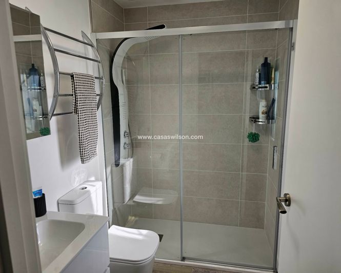 Image No.38-4 Bed Villa for sale