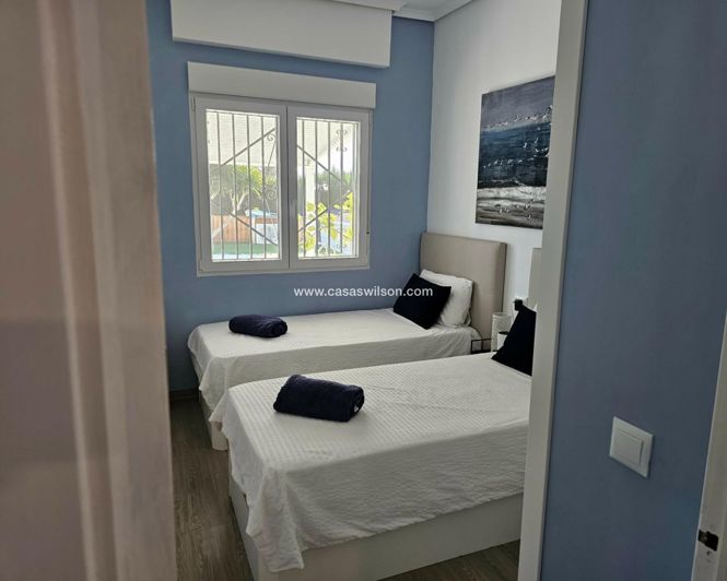 Image No.46-4 Bed Villa for sale