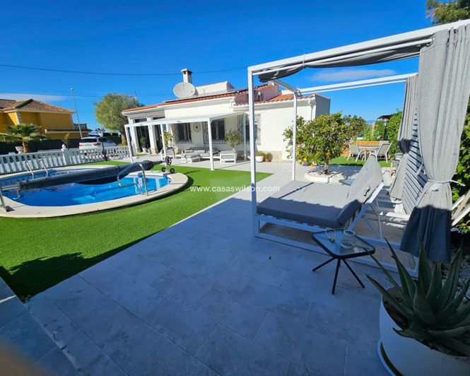 Image No.7-4 Bed Villa for sale