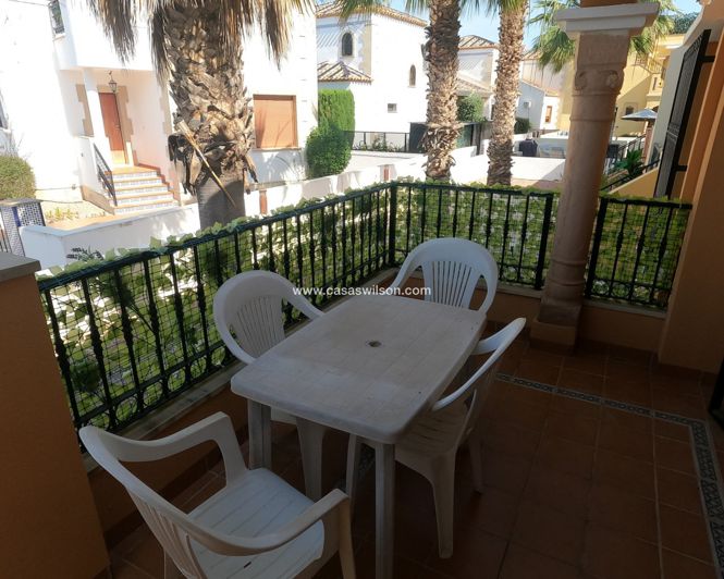 Image No.26-3 Bed Townhouse for sale