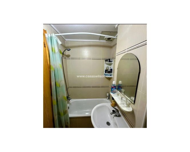 Image No.12-2 Bed Apartment for sale