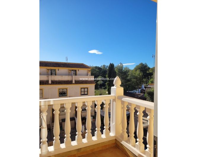 Image No.24-2 Bed Townhouse for sale