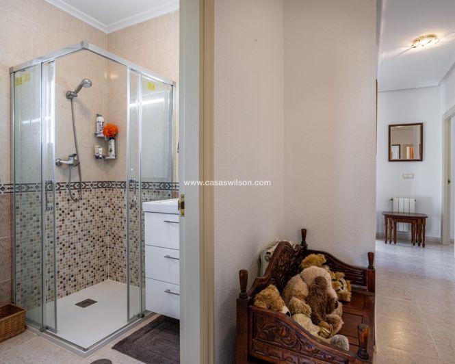 Image No.23-Villa de 3 chambres à vendre à Bigastro