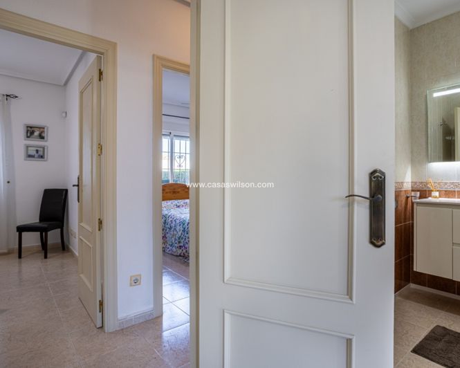 Image No.29-Villa de 3 chambres à vendre à Bigastro