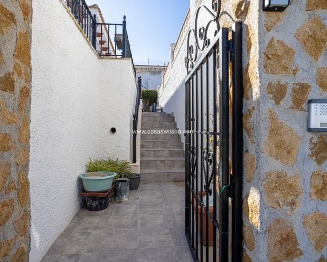 Image No.4-Villa de 3 chambres à vendre à Bigastro