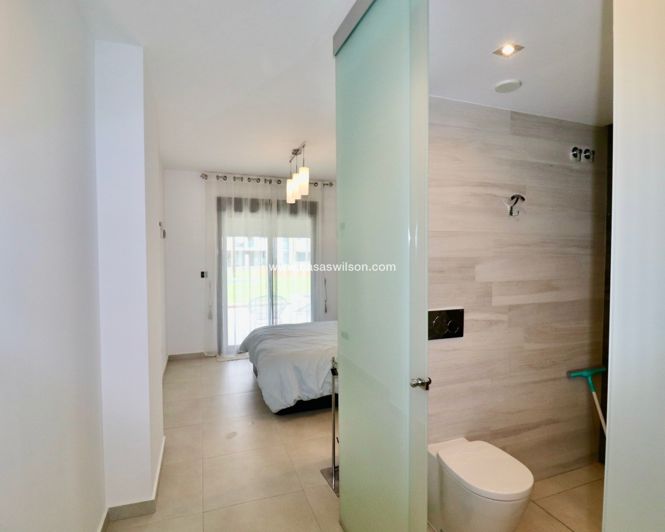 Image No.15-Appartement de 3 chambres à vendre à Guardamar del Segura