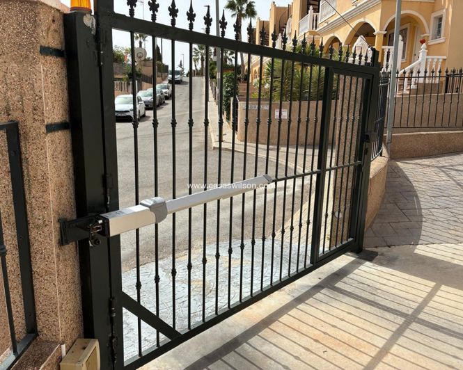 Image No.29-2 Bed Apartment for sale