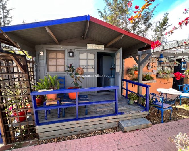 Image No.30-2 Bed Property for sale