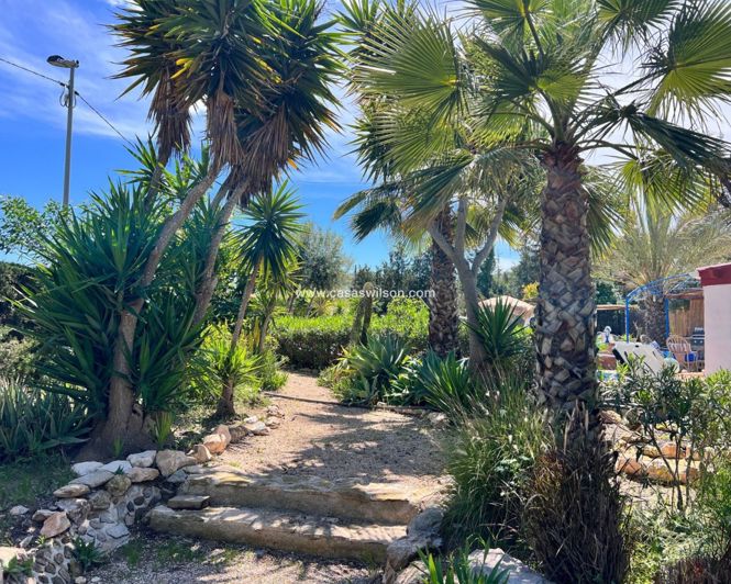 Image No.36-2 Bed Property for sale