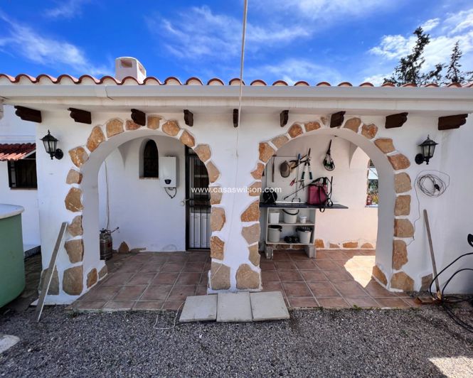 Image No.42-2 Bed Property for sale