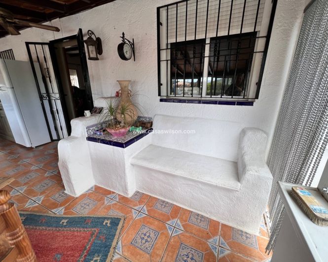 Image No.6-2 Bed Property for sale