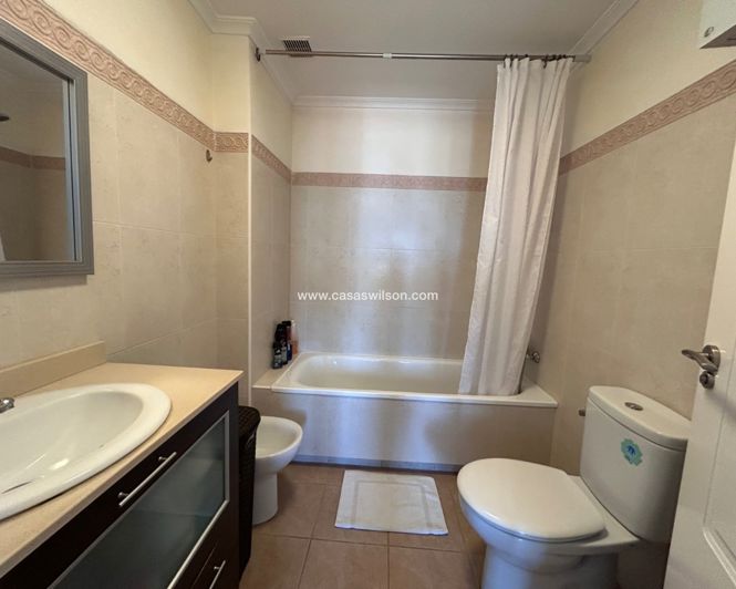 Image No.33-2 Bed Apartment for sale