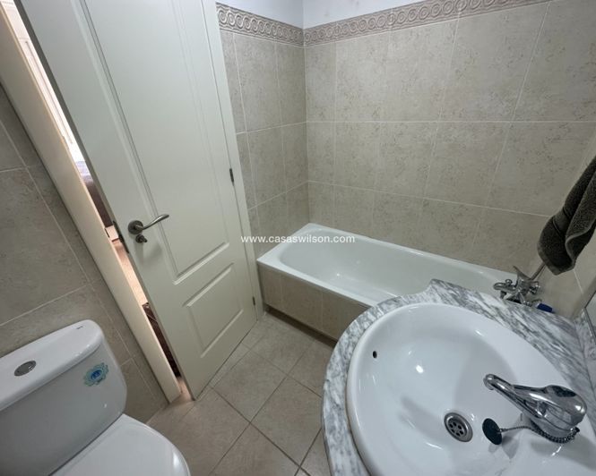 Image No.18-2 Bed Apartment for sale