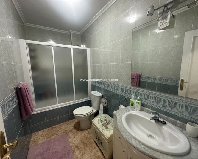 Image No.10-2 Bed Apartment for sale