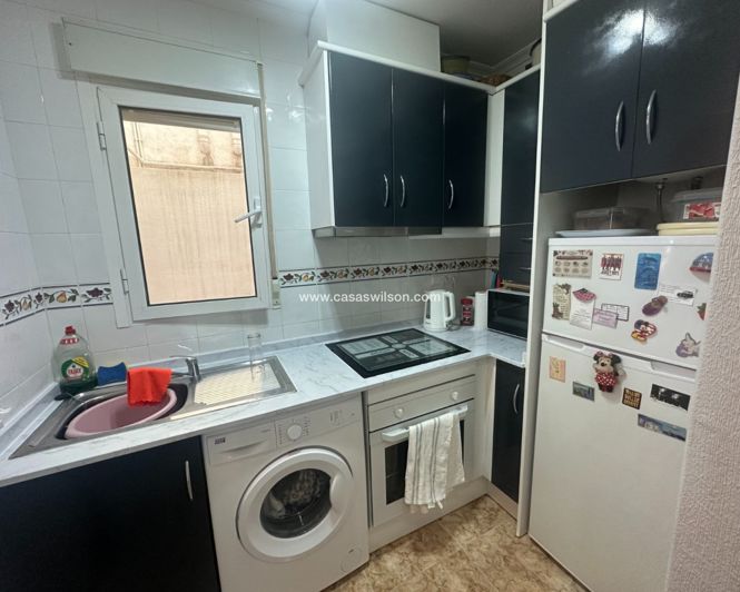 Image No.8-2 Bed Apartment for sale