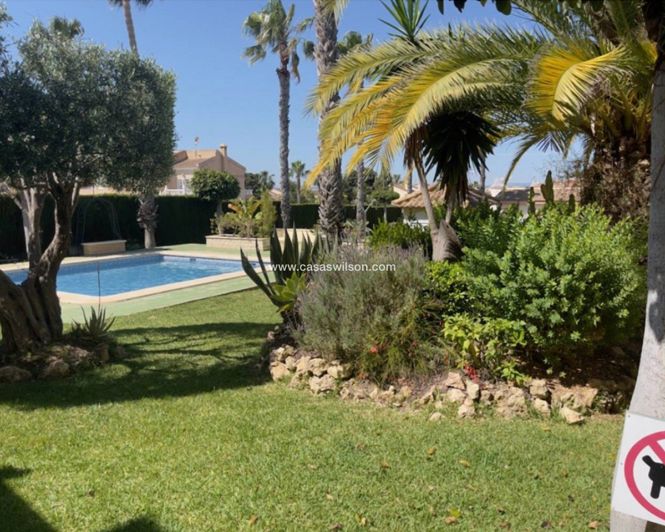 Image No.24-2 Bed Townhouse for sale