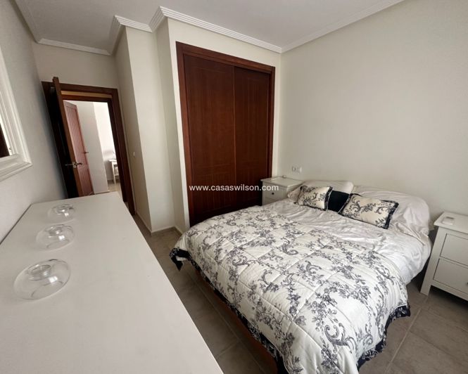 Image No.17-3 Bed Apartment for sale