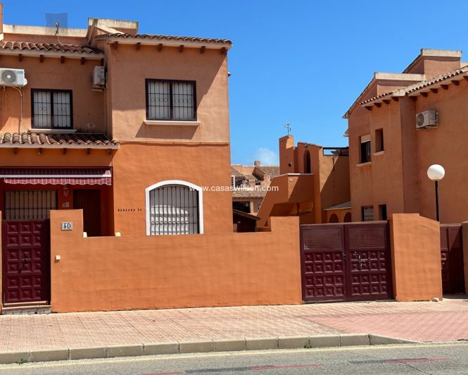 Image No.21-3 Bed Apartment for sale