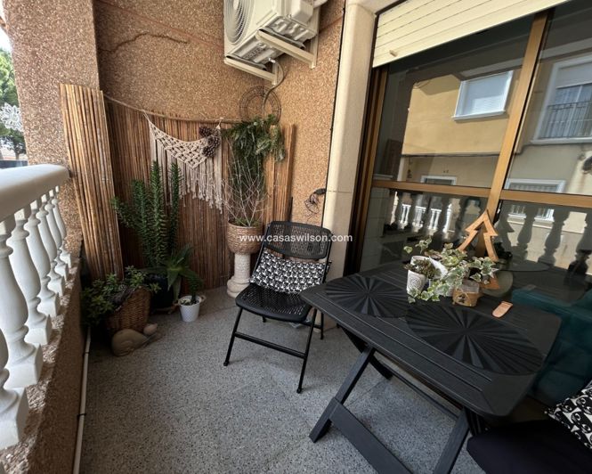 Image No.30-3 Bed Apartment for sale