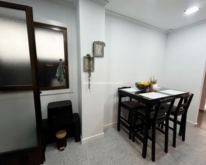 Image No.35-3 Bed Apartment for sale