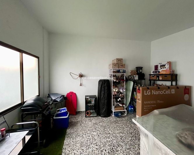 Image No.46-3 Bed Apartment for sale