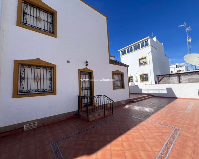 Image No.24-Maison de ville de 3 chambres à vendre à Orihuela