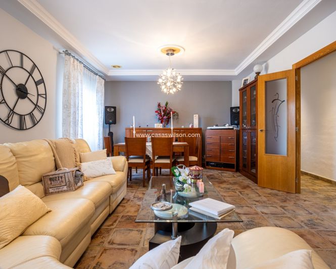 Image No.3-5 Bed Villa for sale