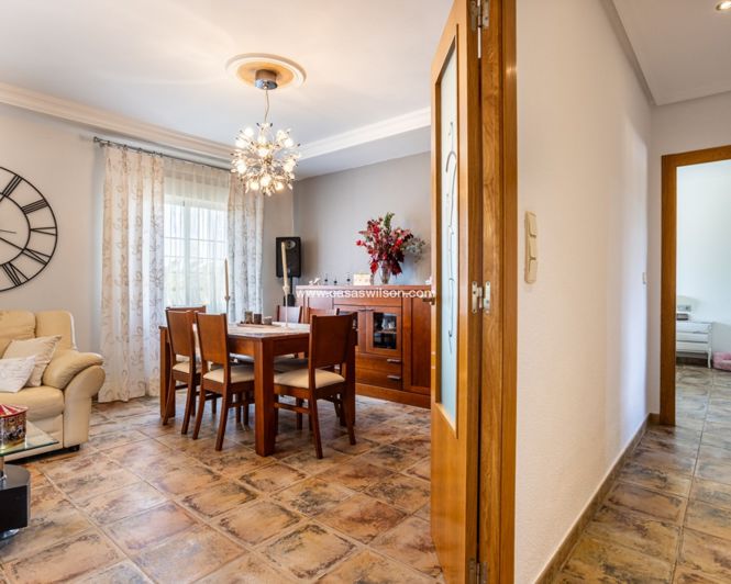 Image No.4-5 Bed Villa for sale
