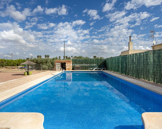 Image No.42-5 Bed Villa for sale
