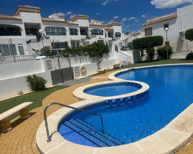 Image No.17-2 Bed Apartment for sale