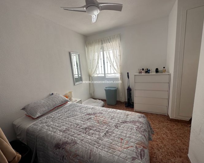 Image No.9-2 Bed Apartment for sale