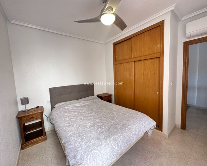 Image No.23-3 Bed Townhouse for sale