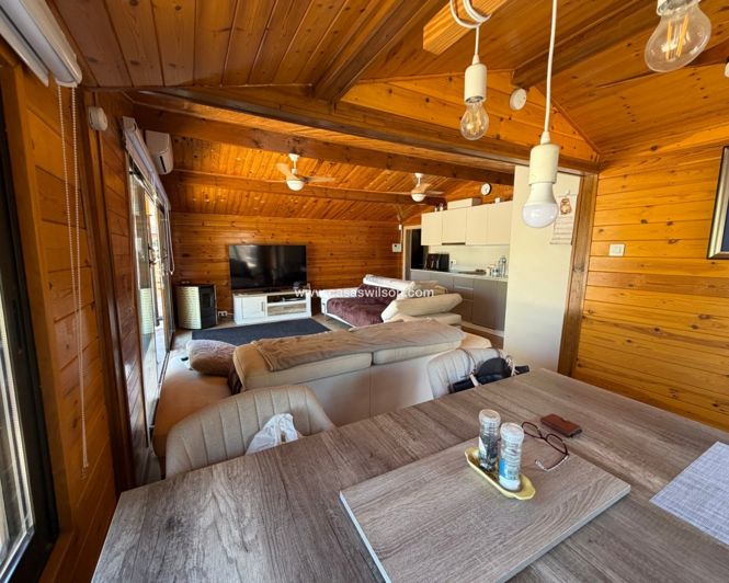 Image No.10-2 Bed Property for sale