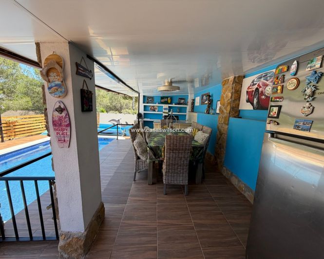 Image No.26-2 Bed Property for sale