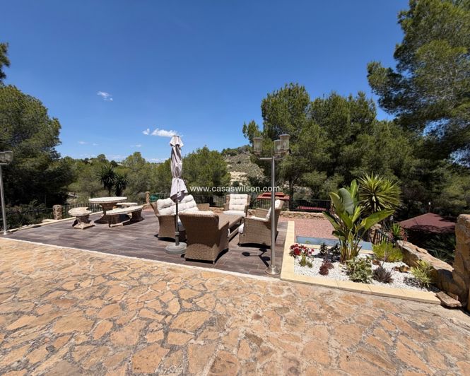 Image No.30-2 Bed Property for sale