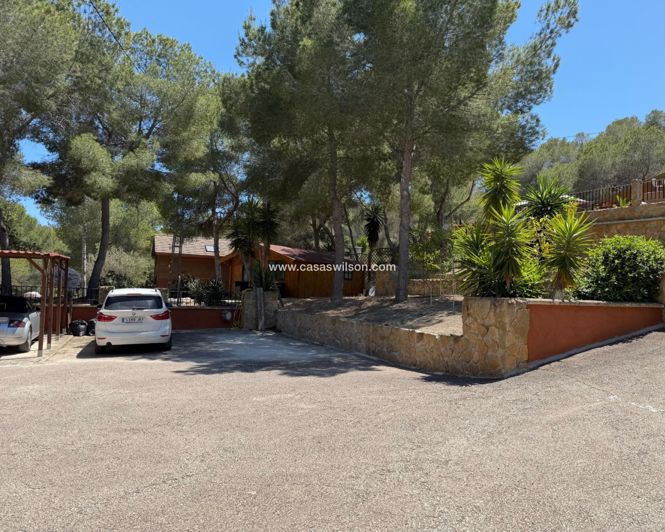 Image No.34-2 Bed Property for sale
