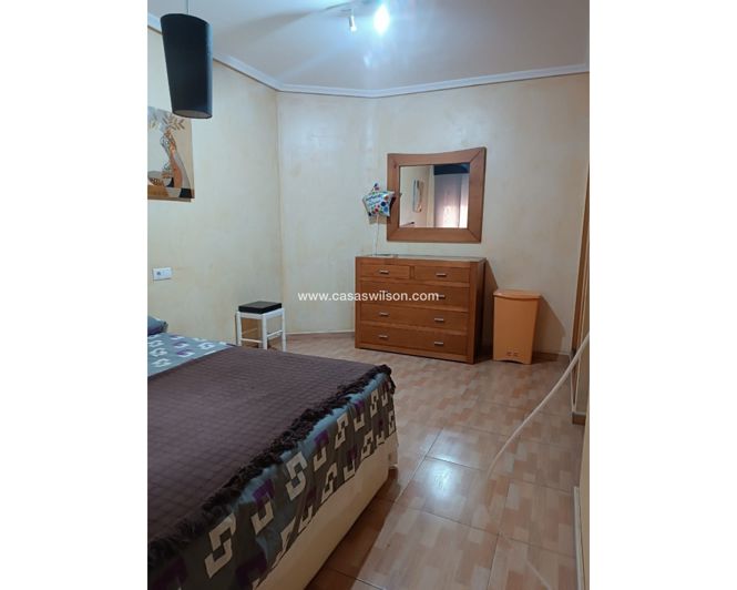 Image No.22-2 Bed Apartment for sale