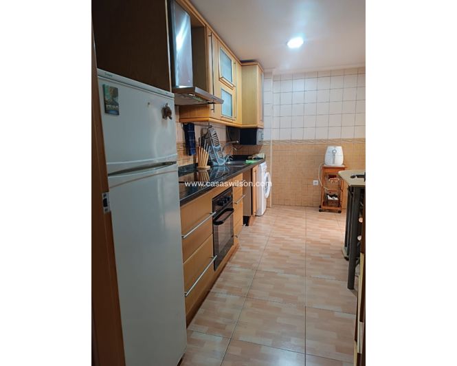 Image No.27-2 Bed Apartment for sale